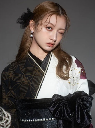 成人式前撮り_かわいすぎる！アップでウインク